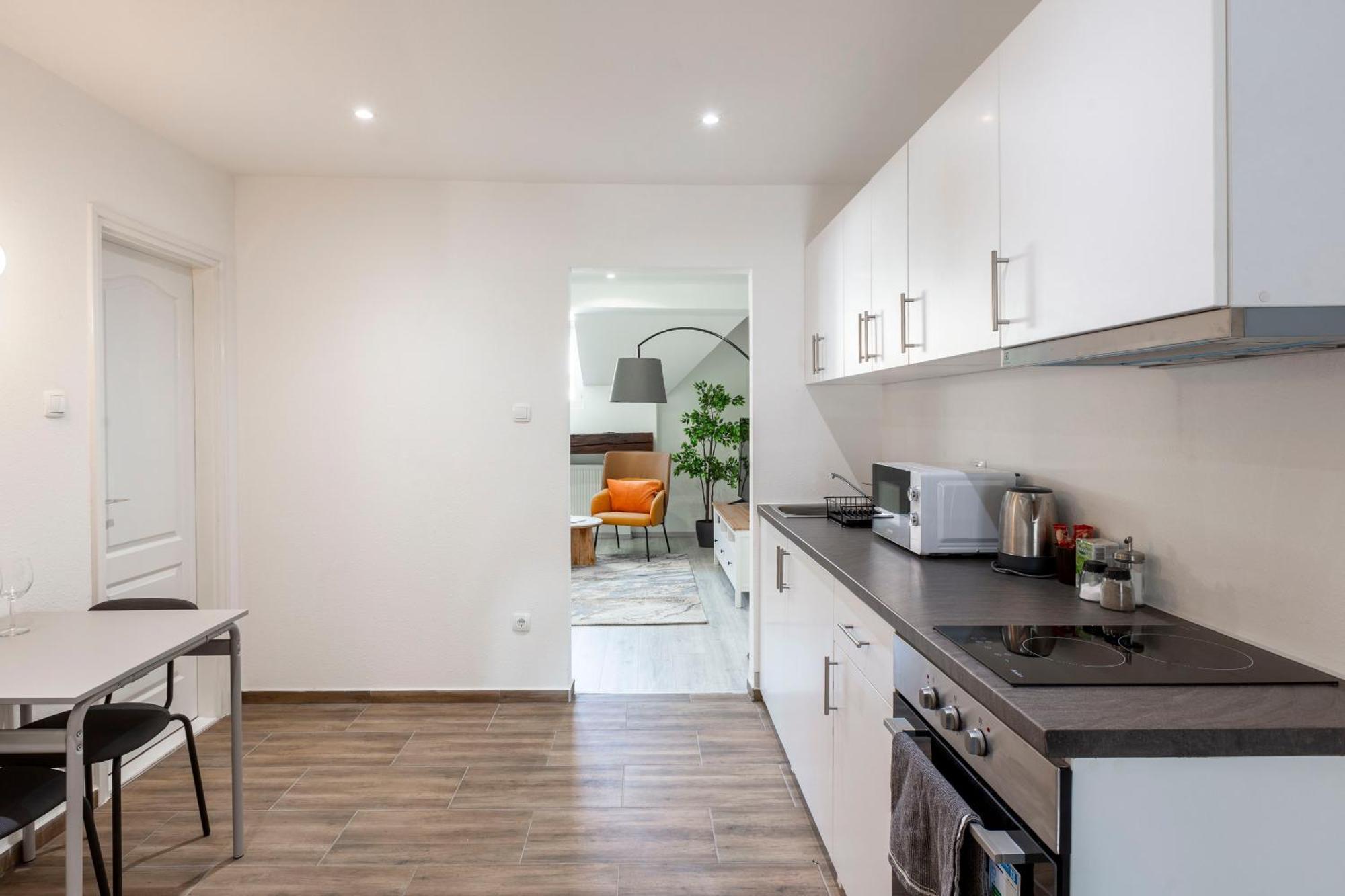 Rustic By Lh Apartment *